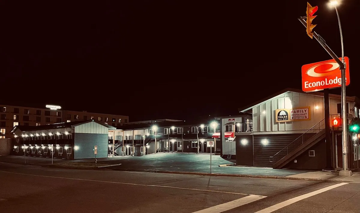 Econo Lodge City Centre Inn