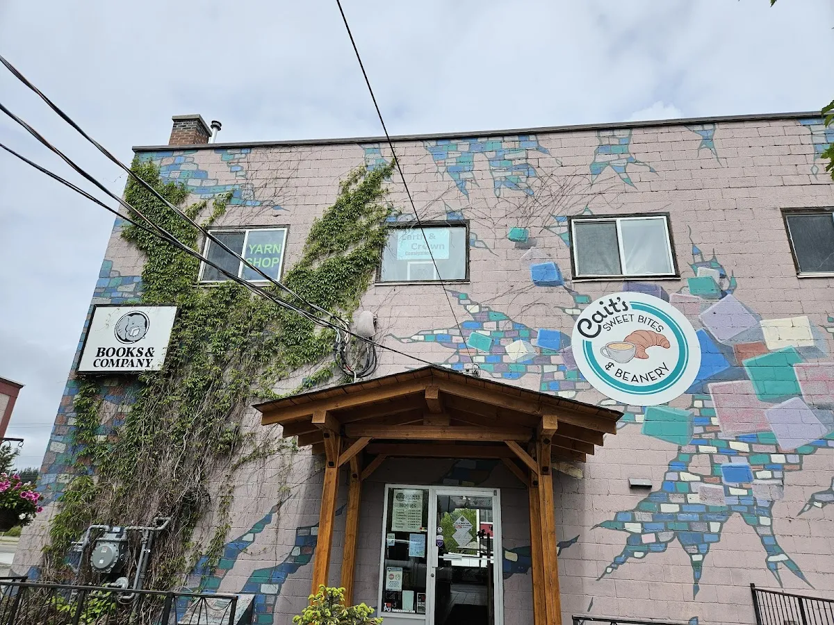 Cait’s Sweet Bites & Beanery