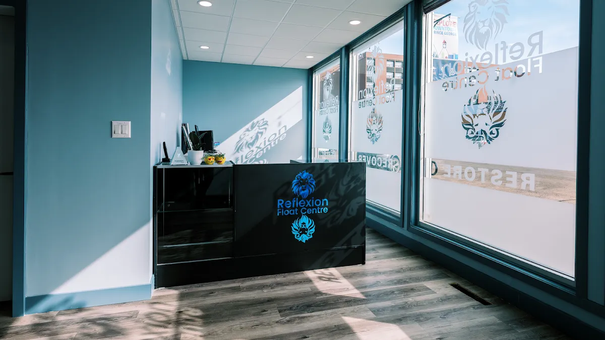 Reflexion Float Centre