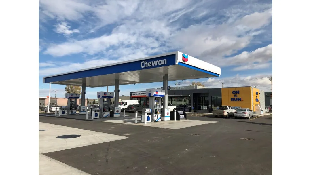 Chevron – Gas Station