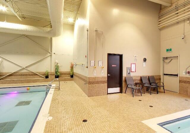 Pomeroy Inn and Suites Prince George